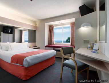 Hotel Clarion Pointe East Staunton