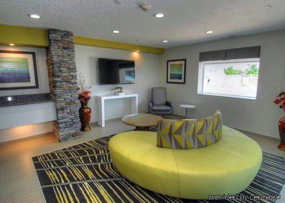 Hotel Clarion Pointe East Staunton